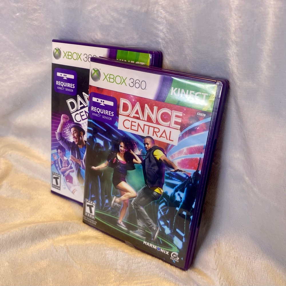 Dance Central for Xbox 360 - Vibrant Purple Edition
